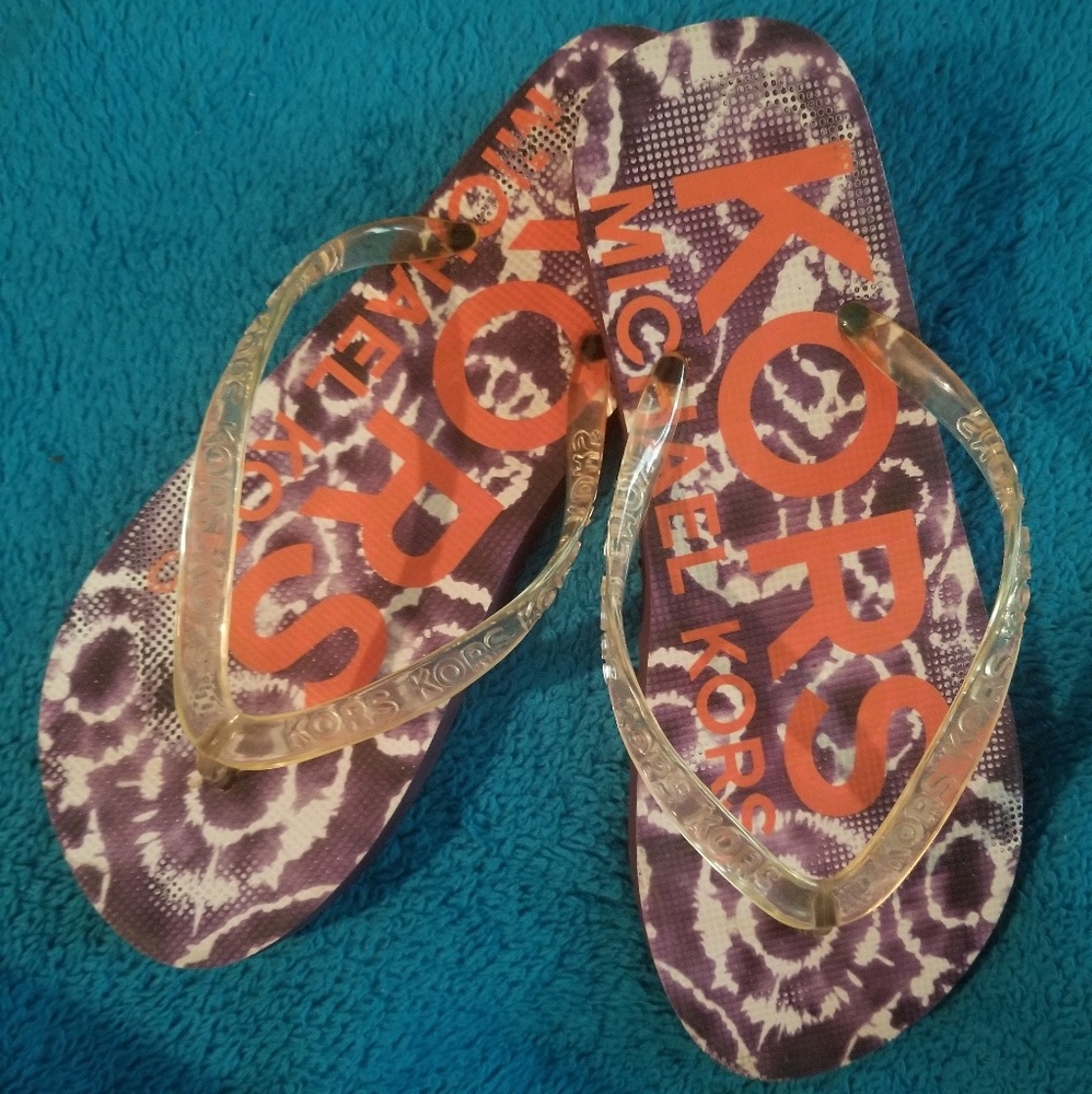 ❣FINAL PRICE ❣Michael Kors Flip Flops NWOT